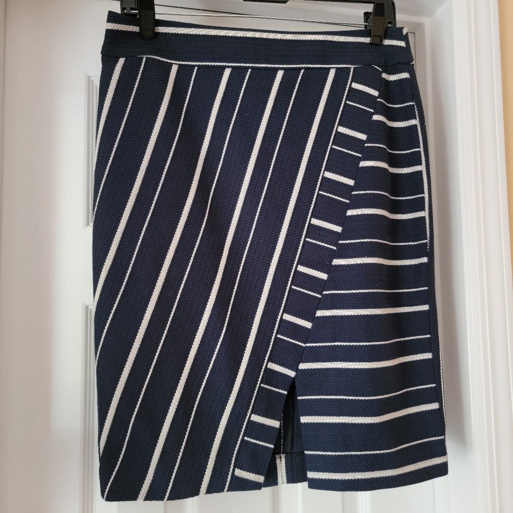 Ann Taylor Loft Skirt, Navy Blue & White Striped, Size 6